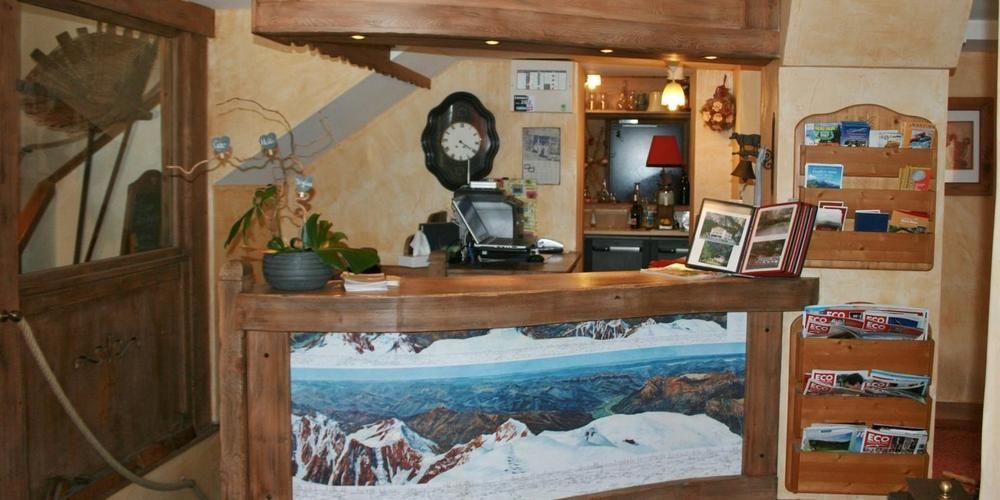 Готель Le Relais Du Mont Blanc Magland Екстер'єр фото